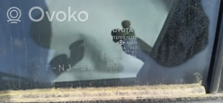 Toyota Previa (XR30, XR40) II Takaoven ikkunalasi Pilka