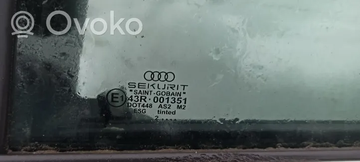 Audi A4 S4 B6 8E 8H aizmugurējo durvju stikls Pilka