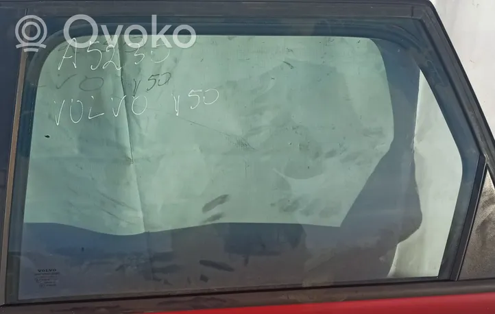 Volvo V50 Takaoven ikkunalasi Raudona