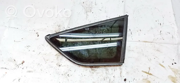 Ford Kuga II Rear side window/glass 