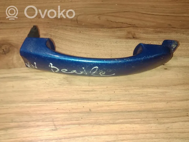 Volkswagen New Beetle Front door exterior handle 