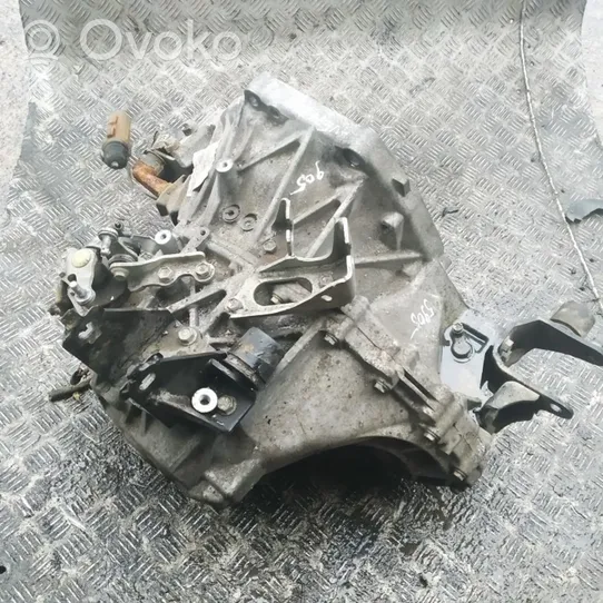 Toyota Avensis T270 Boîte de vitesses manuelle à 5 vitesses 1jb9ck