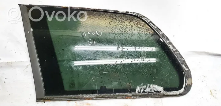 Volvo XC90 Rear side window/glass 