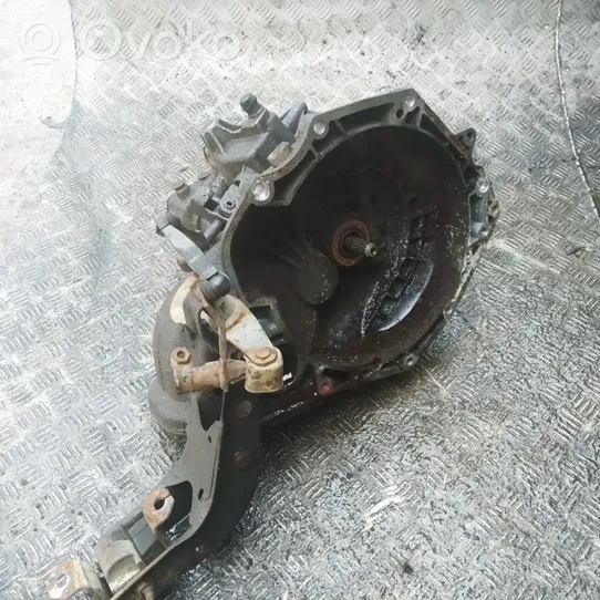 Opel Tigra A Manual 5 speed gearbox f17