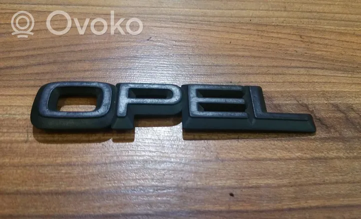 Opel Omega B1 Manufacturer badge logo/emblem 