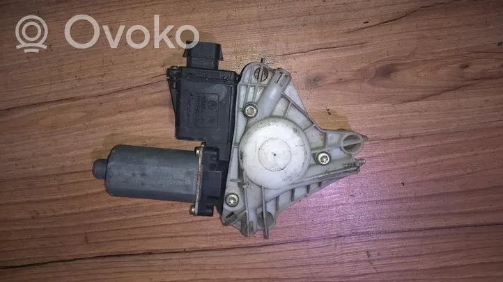 Mitsubishi Carisma Silniczek podnośnika szyby drzwi przednich 0130821653