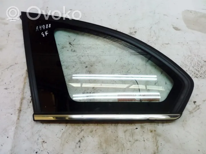 Chevrolet Captiva Rear side window/glass 