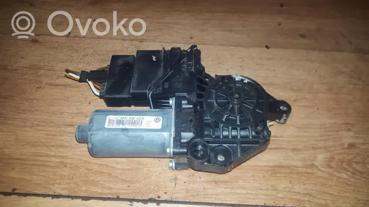 Volkswagen Golf Plus Fensterhebermotor Tür vorne 5m0839402b