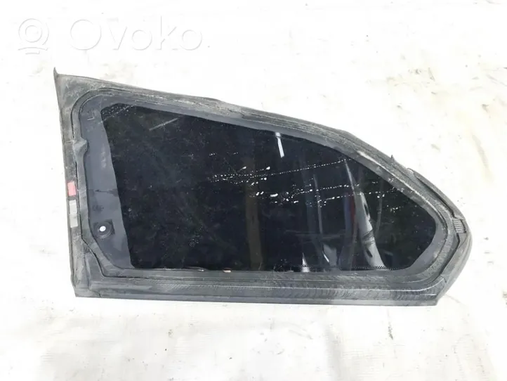 BMW 3 E90 E91 Rear side window/glass 