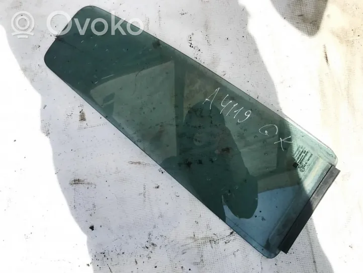 Opel Zafira A Rear vent window glass 