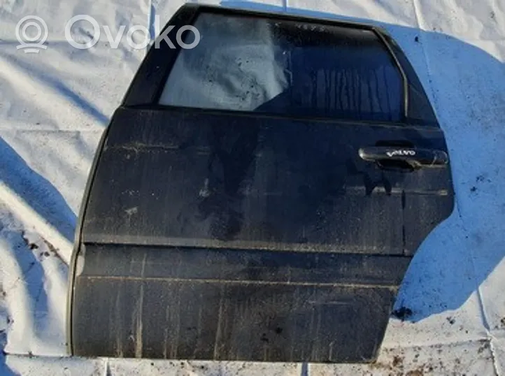 Volvo S70  V70  V70 XC Galinės durys juodos