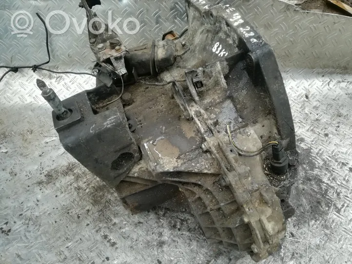 Renault Espace III Manual 5 speed gearbox PK1AA064