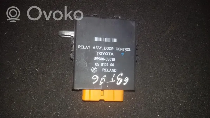 Toyota Carina T190 Durų elektronikos valdymo blokas 8598005010