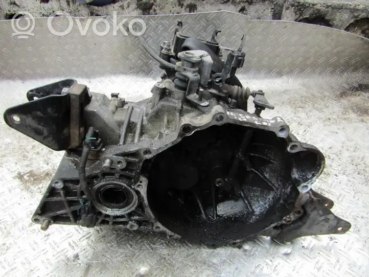 Hyundai Santa Fe Manual 5 speed gearbox 