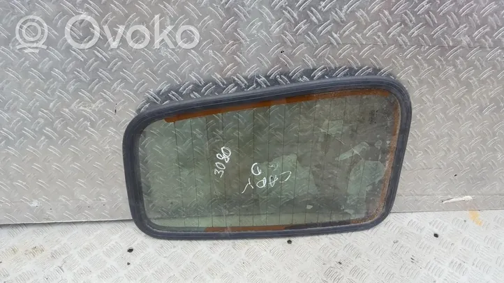 Volkswagen Caddy Fenêtre latérale avant / vitre triangulaire 