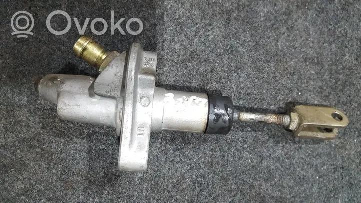 Nissan Primera Główny cylinder sprzęgła 