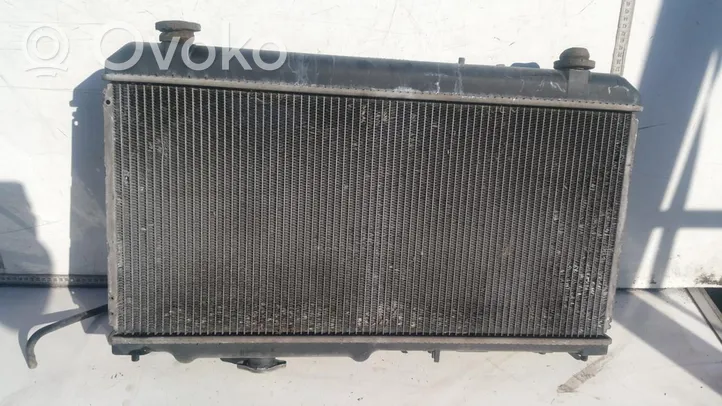 Hyundai Lantra II Radiateur de refroidissement 