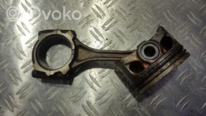 Toyota Celica T200 Piston avec bielle 