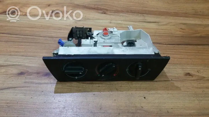 Audi A6 S6 C4 4A Climate control unit 4A0959511