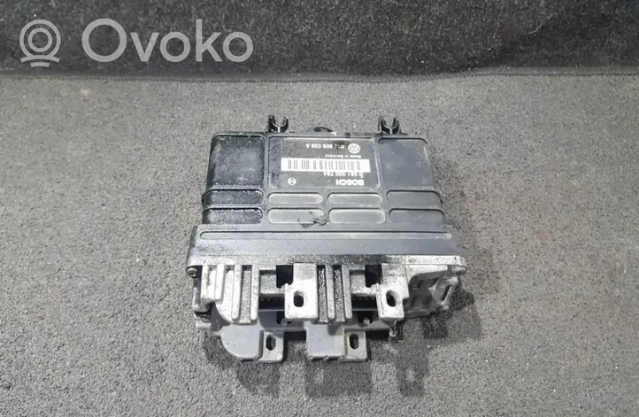 Volkswagen Golf III Sterownik / Moduł ECU 0261200764