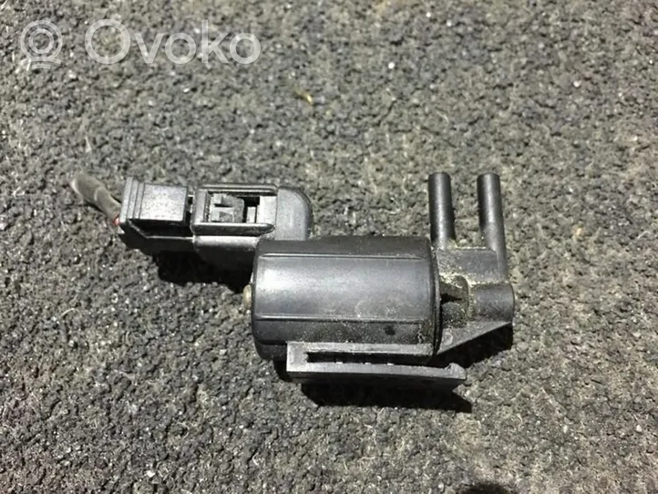 Mitsubishi Carisma Solenoidinis vožtuvas k5t49682