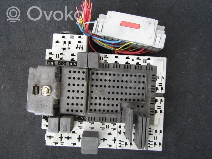 Volvo S60 Fuse box set 8645729