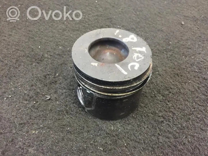 Ford Focus Piston 