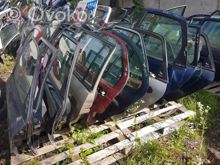 Renault Laguna I Galinės durys 