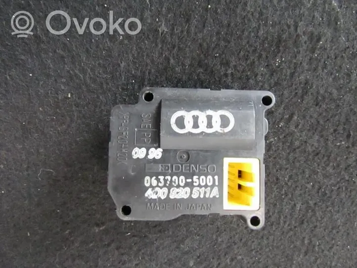 Audi A8 S8 D2 4D Oro sklendės varikliukas 4d0820511a
