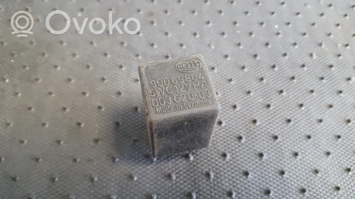 Opel Tigra A Other relay 90069864