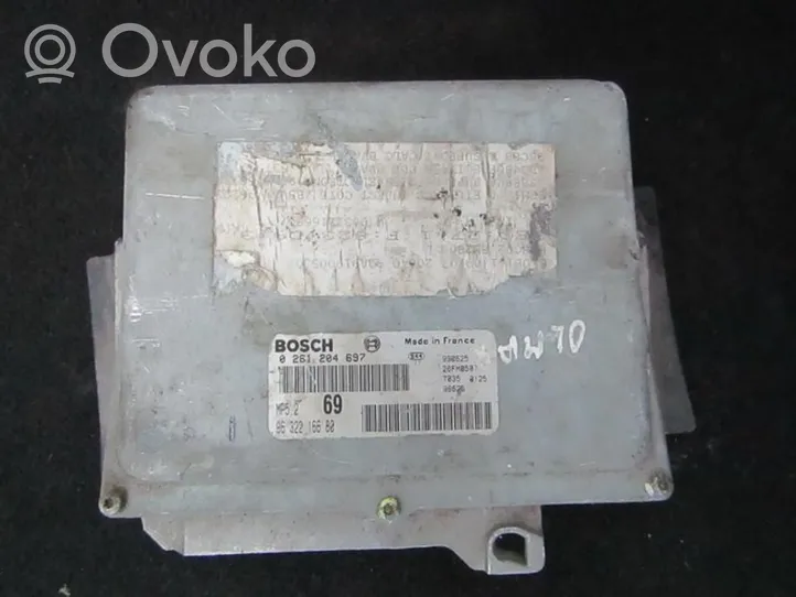 Citroen Xantia Calculateur moteur ECU 0261204697