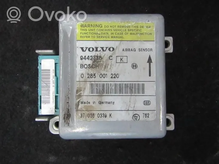 Volvo S70  V70  V70 XC Airbag control unit/module 0285001220