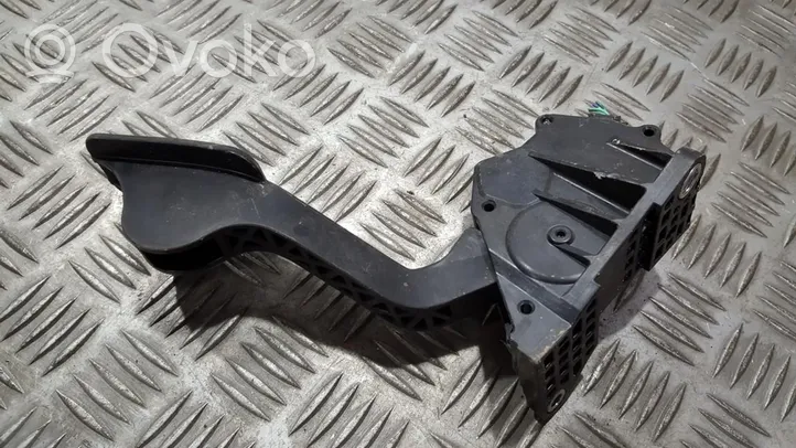 Toyota iQ Accelerator throttle pedal 7811074020