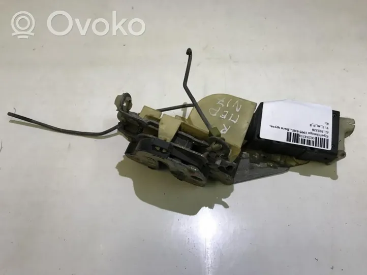 Opel Omega B1 Front door lock 505328