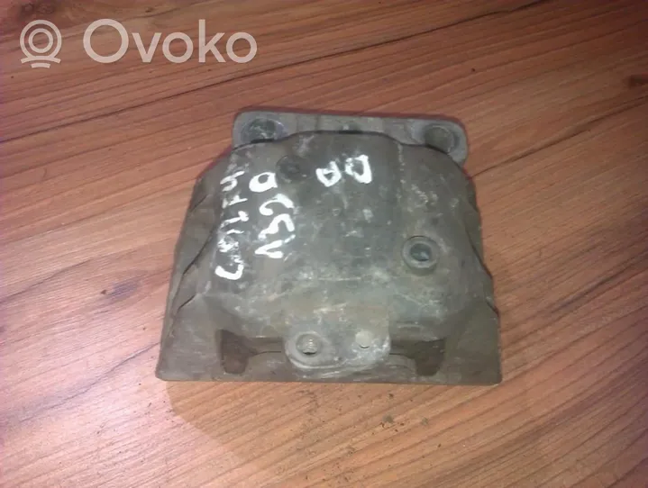 Volkswagen Golf III Engine mount bracket 1j0199262bk