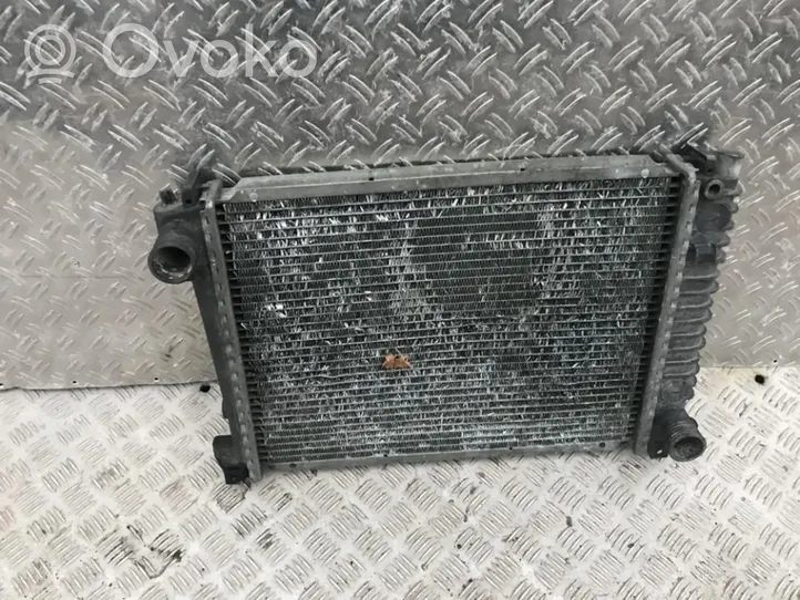 BMW 3 E30 Radiateur de refroidissement 1712821