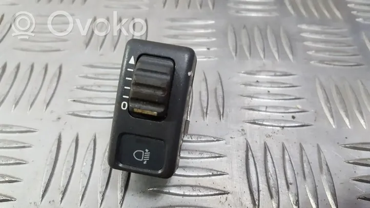 Volvo S70  V70  V70 XC Headlight level height control switch 9162960