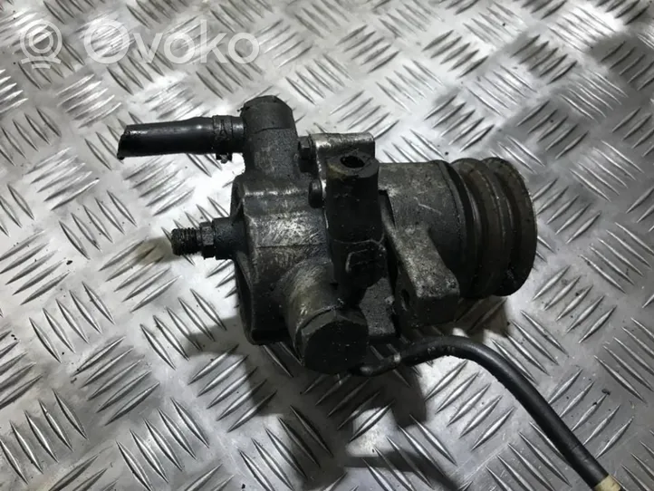 Mazda 323 Pompa podciśnienia x2t50499