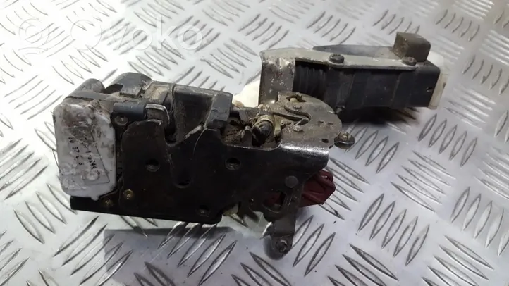 Opel Sintra Serrure de porte avant 16624433