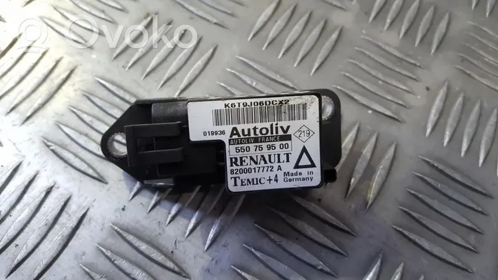 Renault Laguna I Czujnik uderzenia Airbag 8200017772a