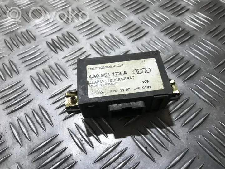 Audi A6 S6 C4 4A Alarm control unit/module 4a0951173a