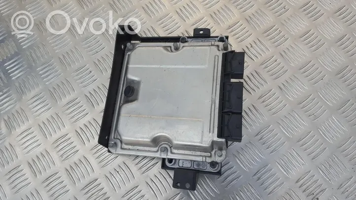 Citroen C5 Variklio valdymo blokas 0281010886