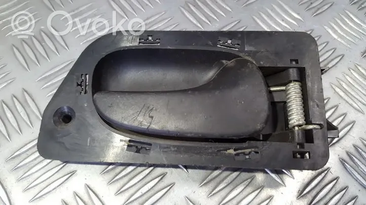 Renault Laguna I Front door interior handle 7700823285