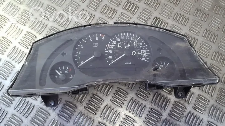 Opel Meriva A Speedometer (instrument cluster) 13173378xp