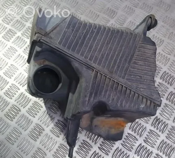 Renault Megane II Scatola del filtro dell’aria H8200176558