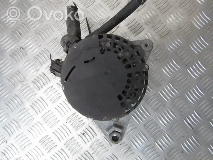 Toyota Avensis T250 Generatore/alternatore 1012100891