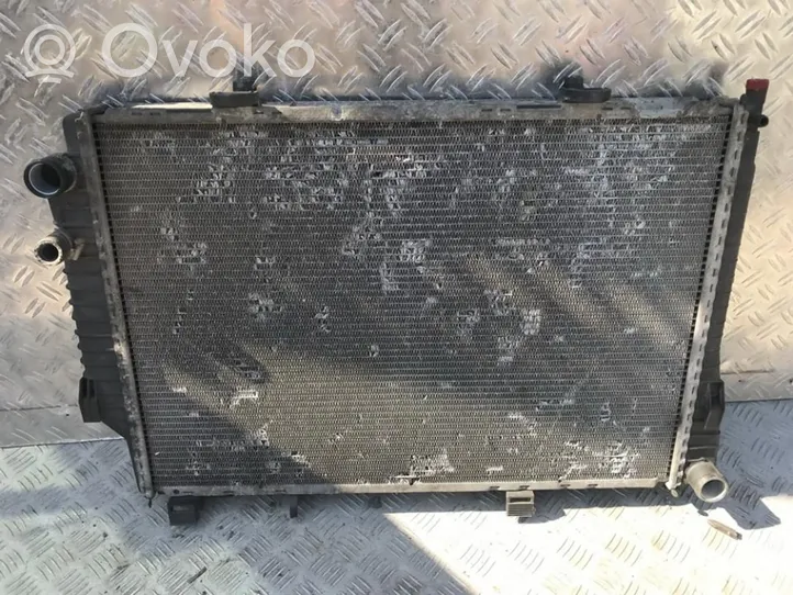 Mercedes-Benz C W202 Dzesēšanas šķidruma radiators 433438439