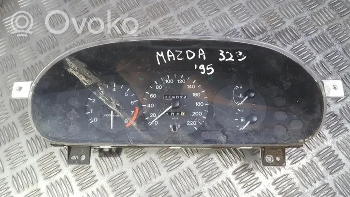 Mazda 323 Compteur de vitesse tableau de bord 