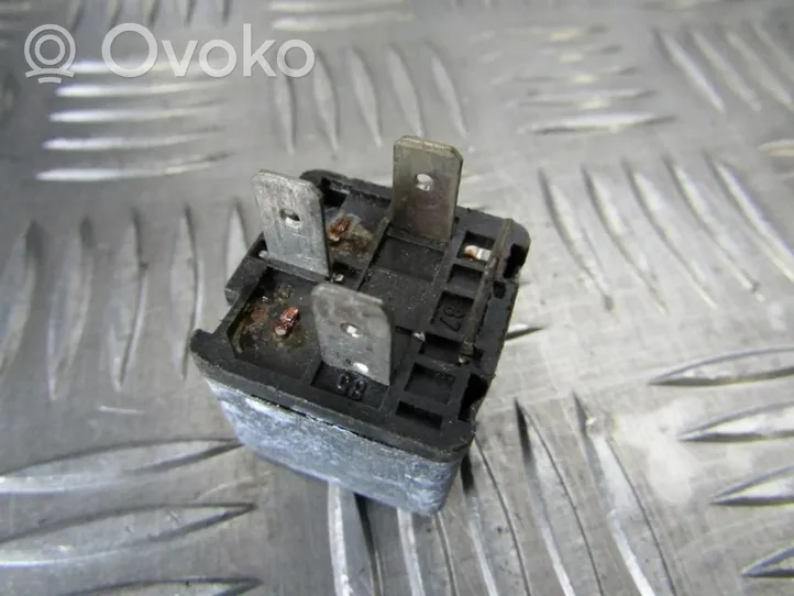 BMW 5 E28 Other relay 4ra00351005