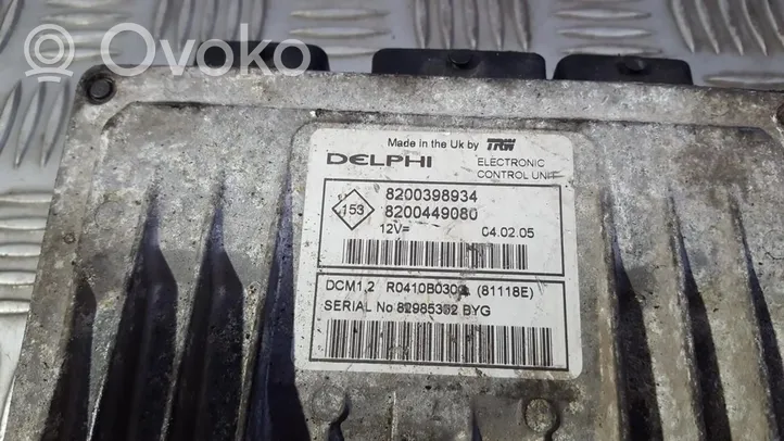 Renault Modus Sterownik / Moduł ECU 8200398934